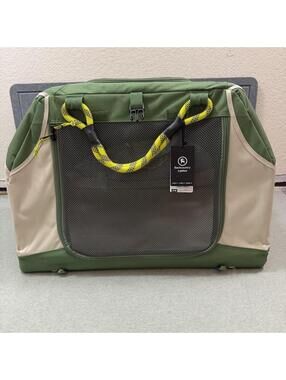 Backcountry x Petco Travel Dog Crate Collapsible Hiking S/M Portable Foldable